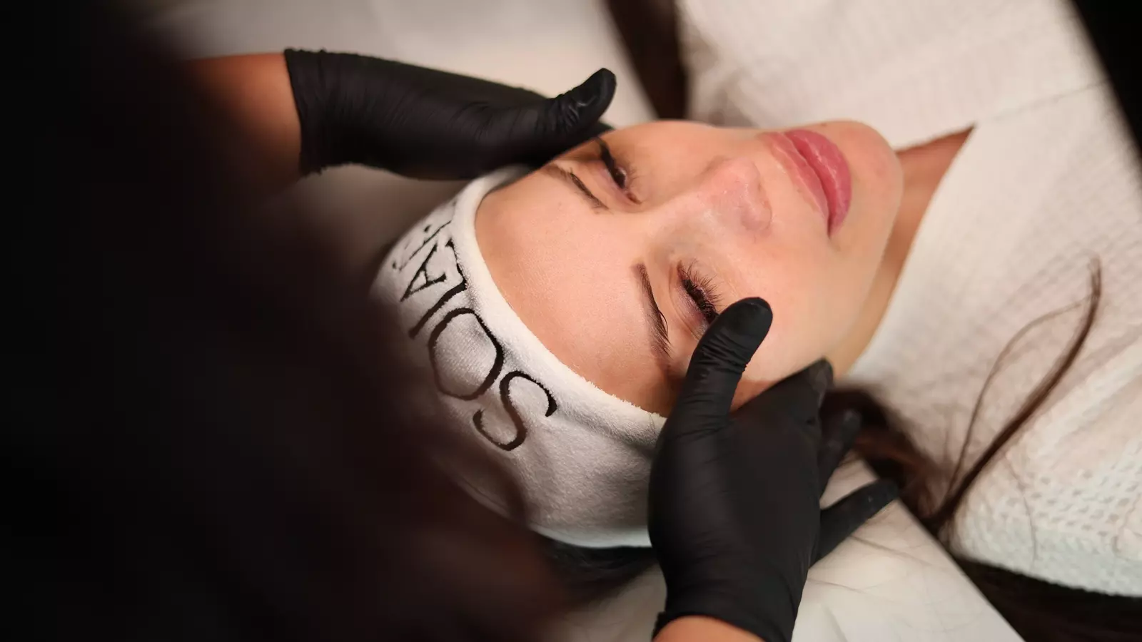 A facial treatment at SOLAÉ